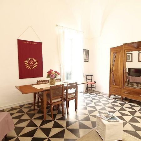 Slow Lecce - Old Town Apartment Sit Экстерьер фото