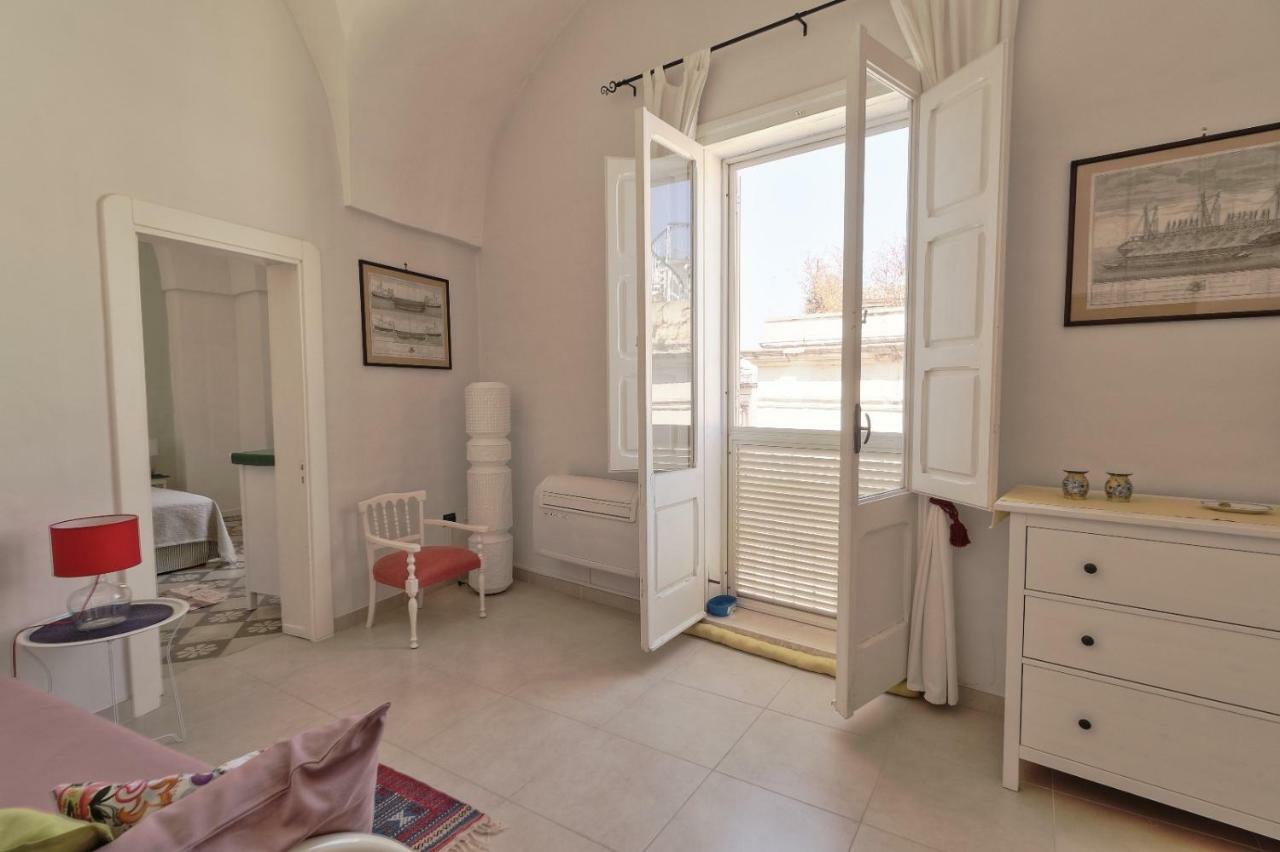 Slow Lecce - Old Town Apartment Sit Экстерьер фото