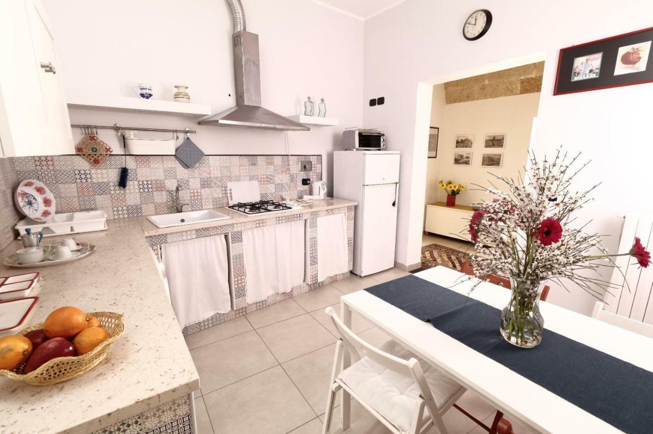 Slow Lecce - Old Town Apartment Sit Экстерьер фото