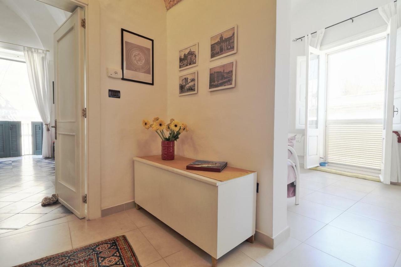 Slow Lecce - Old Town Apartment Sit Экстерьер фото
